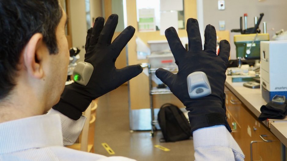 UBC professor Dr. Peyman Servati demonstrates a new washable wireless smart textile that has potential uses for patient rehabilitation, virtual reality and American Sign Language translation.